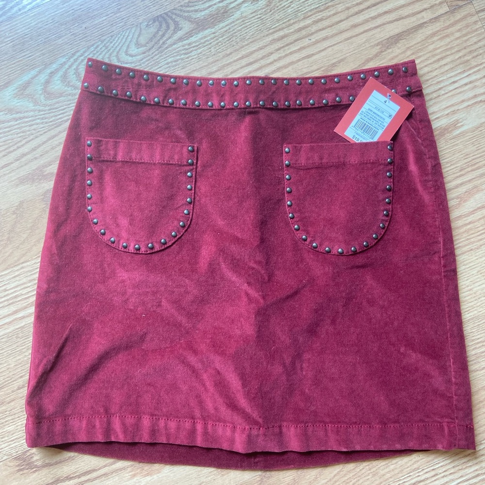 Burgundy velvet 70’s vibe mini skirt